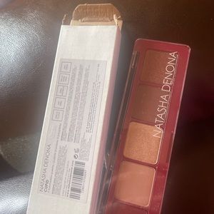 Natasha pallet